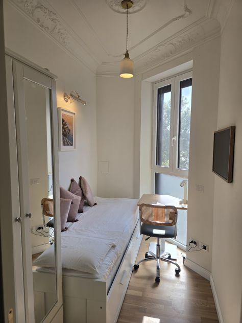 LORETO / CAIAZZO β 2 CAMERE PER 2 STUDENTESSE - Foto 5