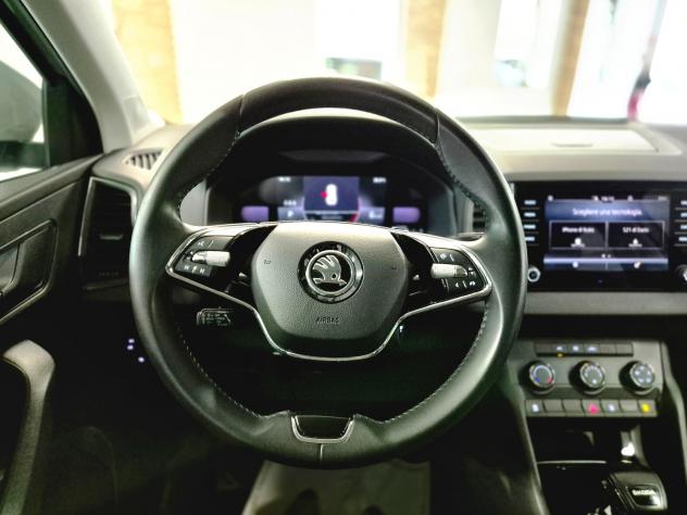 Skoda Karoq 2.0 TDI SCR 115 CV Executive - Foto 4