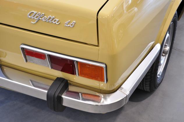 Alfa Romeo Alfetta 1.8 Giallo Piper ASI - Foto 8