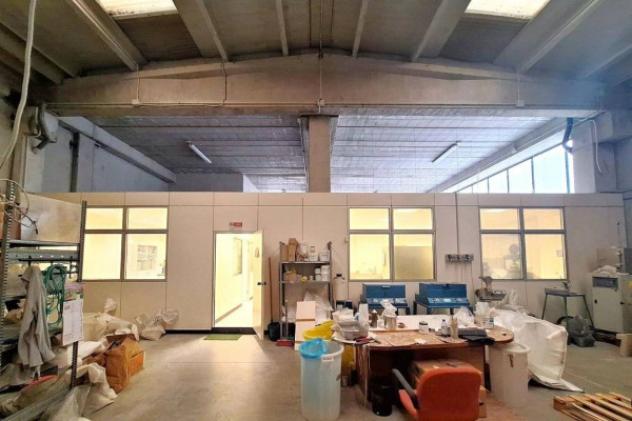 Immobile in asta di 431 m² in vendita a Castelnuovo Rangone - Foto 15