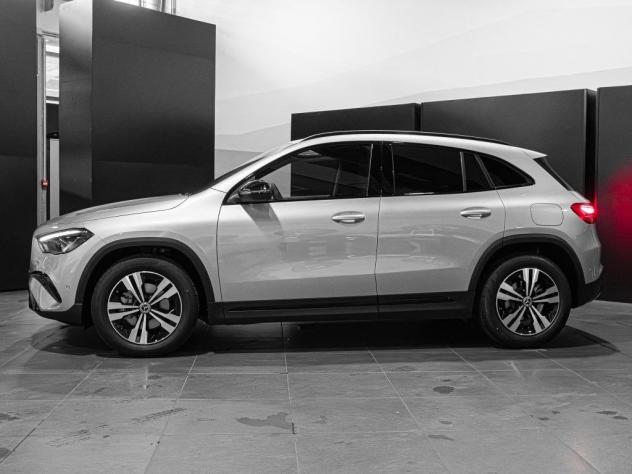 Mercedes-Benz GLA 200 d Progressive Extra - Foto 2