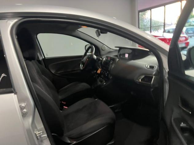 LANCIA Ypsilon 1.2 69 CV 5 porte Platinum Ecochic GPL rif. 22852071 - Foto 9