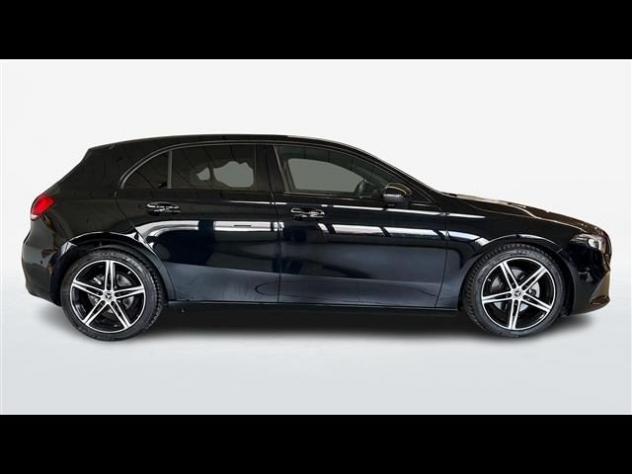 MERCEDES-BENZ A 180 d Business auto rif. 23764221 - Foto 4
