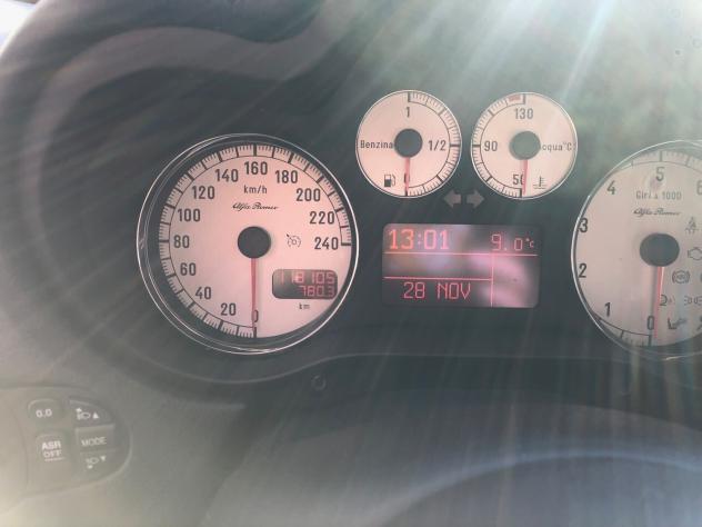 Alfa Romeo 147 1.6 16V TS (105) 5 porte Progression - Foto 4