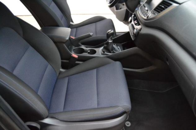 HYUNDAI Tucson 1.7 CRDi XPossible rif. 24027248 - Foto 9