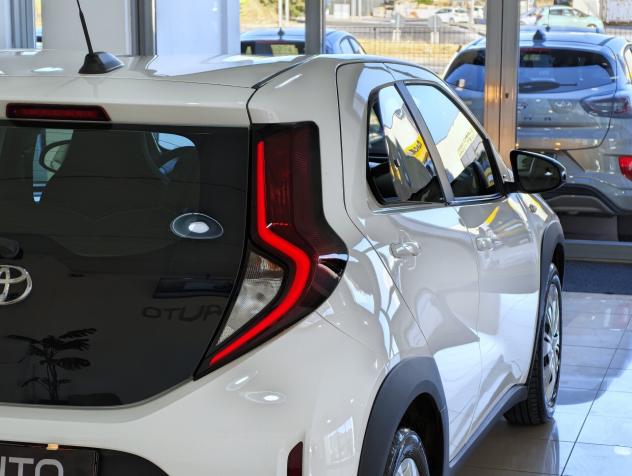 Toyota Aygo X 1.0 VVT-i 72 CV 2024 VENDUTA - Foto 7