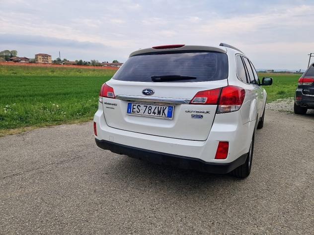 Subaru OUTBACK 2.0D CVT Exclusive - Foto 8