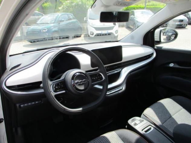 FIAT 500e - Camera/Pack Comfort/Navi rif. 22661939 - Foto 5