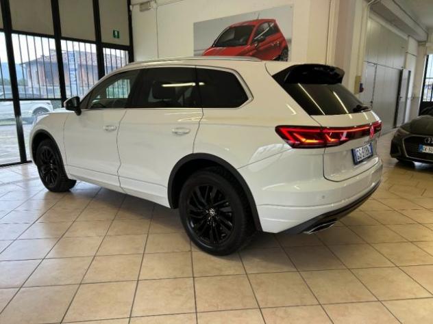 VOLKSWAGEN Touareg 3.0 V6 TDI SCR Elegance rif. 23922002 - Foto 4