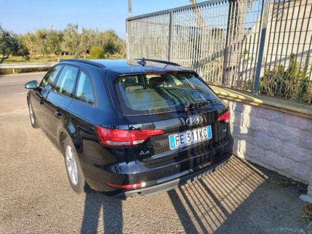 AUDI - A4 Avant Avant 2.0 tdi ultra 150cv s-tronic - Foto 4