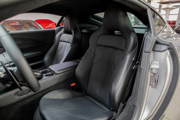 ASTON MARTIN Vantage COUPE'|CARBON PACK|21"|360° CAMERA|SPORT PLUS SEAT rif. 24215401 - Foto 9