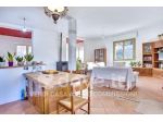 Villa di 240 m² con 4 locali e box auto doppio in vendita a Carnago