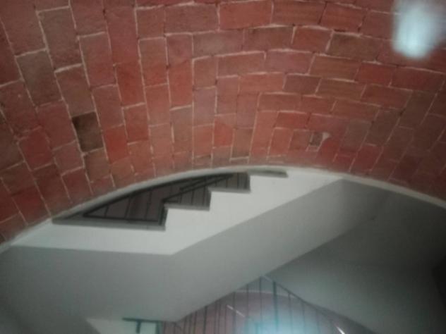 Villa di 10600 m² con più di 5 locali e box auto in vendita a Carpi - Foto 2