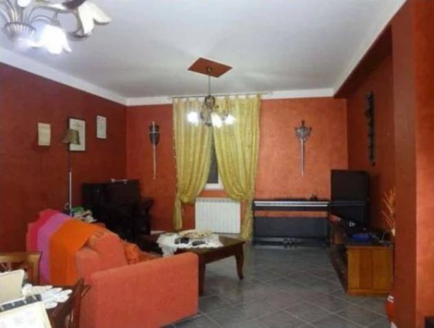 Immobile in asta di 344 m² con più di 5 locali in vendita a Sassano - Foto 2