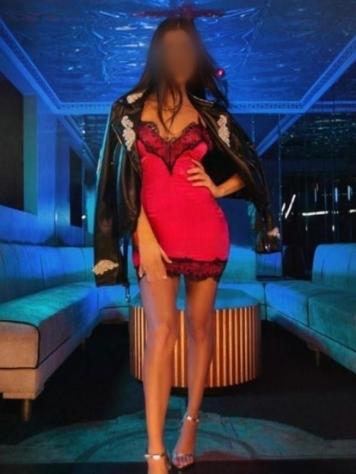 Deina Tel:3311753578