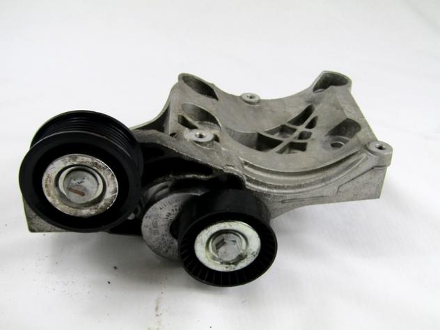 55582510 SUPPORTO PULEGGIA TENDICINGHIA OPEL ASTRA GTC 2.0 121KW 3P D 6M (2013) RICAMBIO USATO