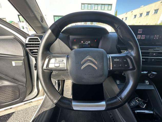 Citroën e-C4 57kW 77CV Electric Shine - Foto 9