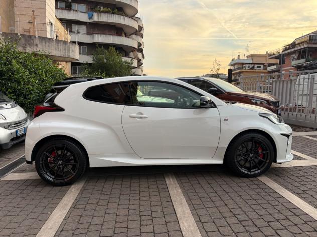 Toyota Yaris GR 1.6 Circuit - UNICA SOLO 3.108Km !! - Foto 6
