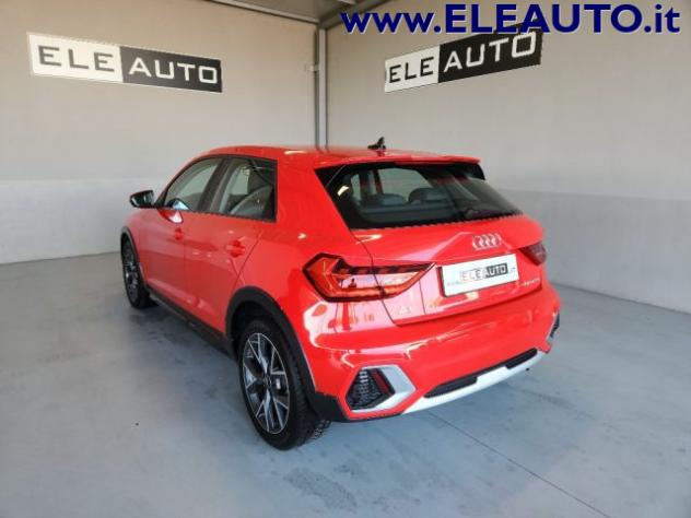 AUDI A1 Allstreet 30 TFSI S tronic Identity Contrast rif. 24177178 - Foto 4