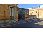 Vendesi in San Donaci BR , alla Via Tunisi angolo Via Bellini, suolo edificatori