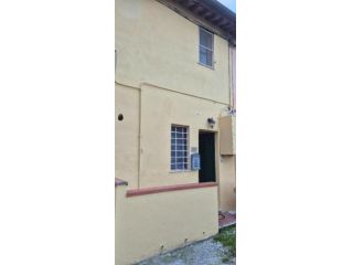 Terratetto in affitto a Montione - Cascina 70 mq  Rif: 1373970