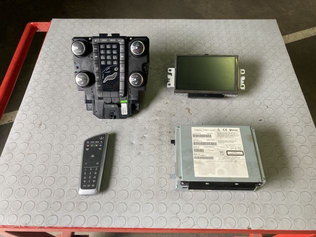 Autoradio navigatore Volvo V40 del 2013