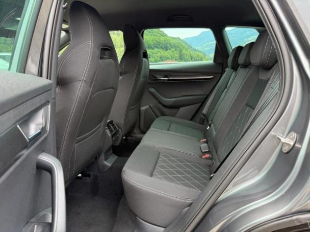 SKODA Karoq 1.5 TSI DSG SportLine GANCIO Matrix Cam Smart Link rif. 23723779 - Foto 5