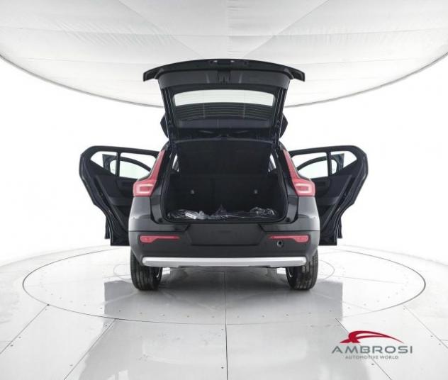 VOLVO XC40 B3 Mild hybrid Benzina Essential rif. 23986876 - Foto 7