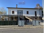 Laboratorio in ottimo stato di manutenzione, ideale per investimento