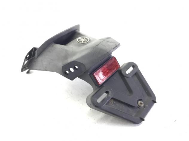 YAMAHA XENTER HW 150 PARAFANGO POSTERIORE PORTATARGA E STAFFA SUPPORTO 2012 2016