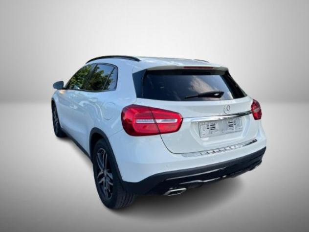 MERCEDES-BENZ GLA 180 d Premium rif. 24068695 - Foto 3