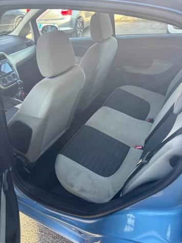 Fiat Grande Punto 1.3 MJT 90 CV 5 porte Dynamic - Foto 9