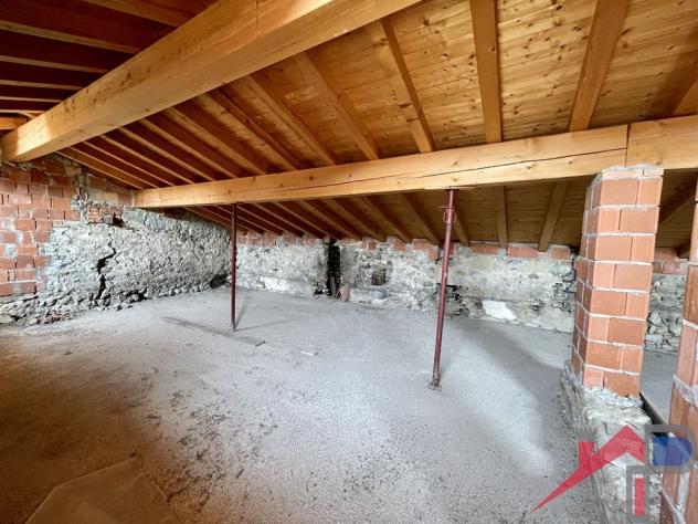 Caprino B.sco - Ampio appartamento al rustico - Foto 16