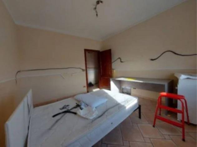 Immobile in asta di 99 m², box auto in vendita a Carpi - Foto 7