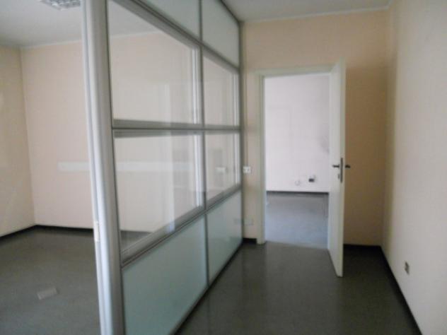 Immobile di 425 m² con 4 locali in affitto a Rho - Foto 12