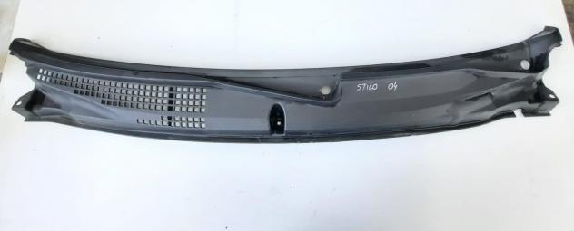 GRIGLIA GOCCIOLATOIO ANT. FIAT Stilo Berlina 5P (0110)