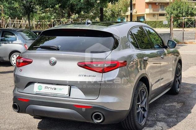 Alfa Romeo Stelvio Stelvio 2.2 Turbodiesel 210 CV AT8 Q4 Executive - Foto 5