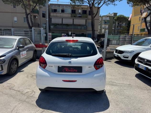 PEUGEOT 208 PureTech 82 5p. GPL Allure rif. 23838332 - Foto 6