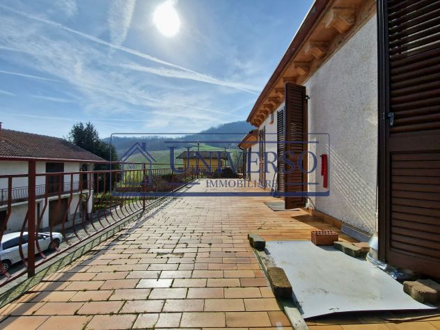 CASA INDIPENDENTE PANORAMICA CON TERRAZZA MAGAZZINO GARAGE E ORTI - Foto 9