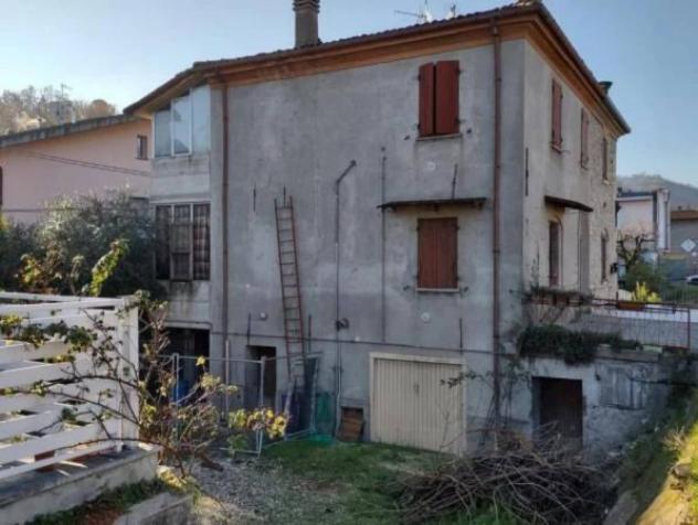 Immobile in asta di 202 m² con più di 5 locali e box auto in vendita a Civitella di Romagna - Foto 2