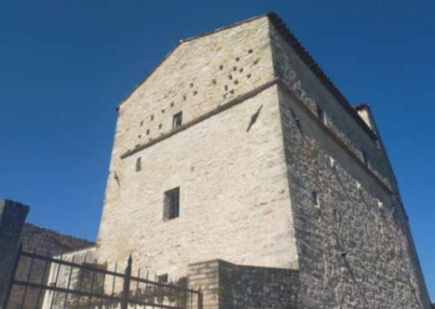 Immobile in asta di 1 m² con più di 5 locali in vendita a Massa Martana - Foto 4