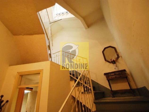 Casa indipendente cielo/terra, abbinata ai lati, attualmente divisa in 2 unità - Foto 11