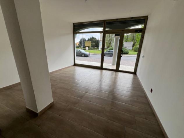 Immobile di 70 m² con 1 locale in affitto a Iseo - Foto 13