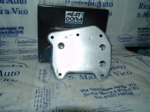 Radiatore olio motore mercedes sprinter 6461880301 - Foto 2