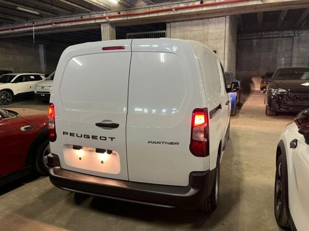 Peugeot Partner BlueHDi 100 S&S L1 Furgone - Foto 6