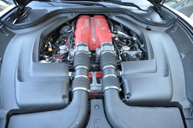Ferrari California DCT - Foto 9