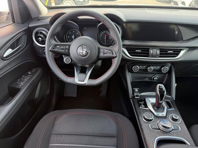 Alfa Romeo Stelvio 2.2 Turbodiesel 160 CV - Foto 9
