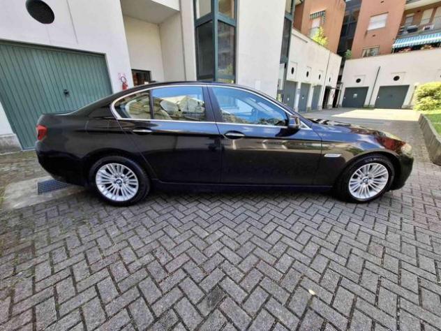 BMW 520 d Luxury Automatic-Led-Pelle-Navi rif. 22341131 - Foto 4