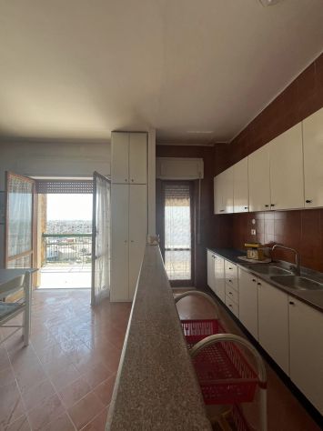 RIF. 345 MONDRAGONE €35.000,00 7°PIANO APPARTAMENTO - Foto 6