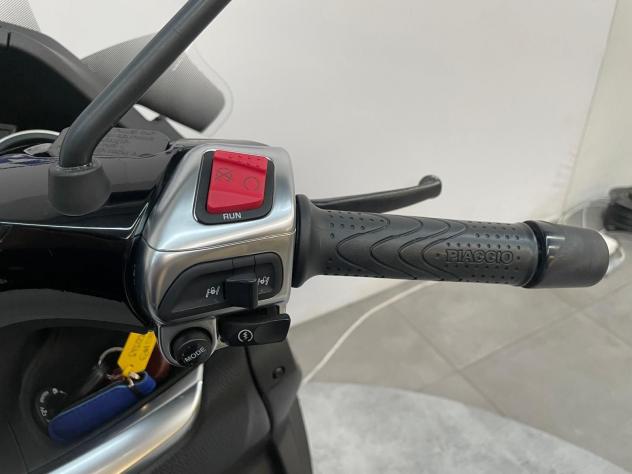 Piaggio MP3 300 null - Foto 4
